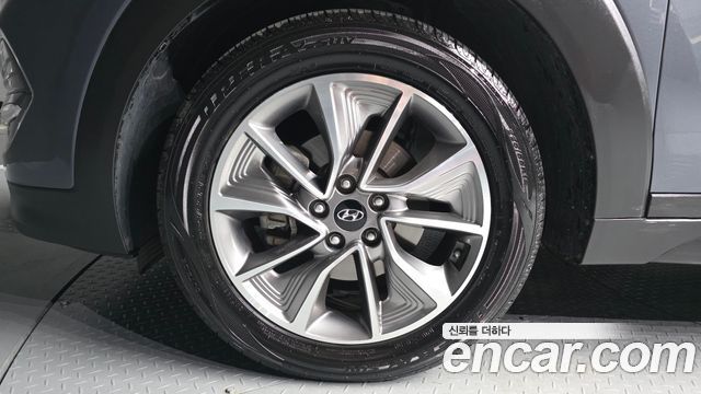 Hyundai Tucson Diesel 1.7 2WD Smart — пробег 97 422 км — фото 5 из 5