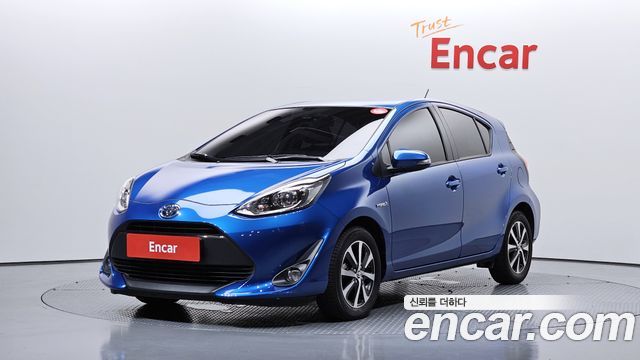 Toyota Prius из Кореи Encar