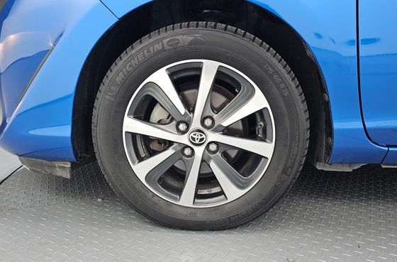Toyota Prius 1.5 — пробег 137 965 км — фото 5 из 5