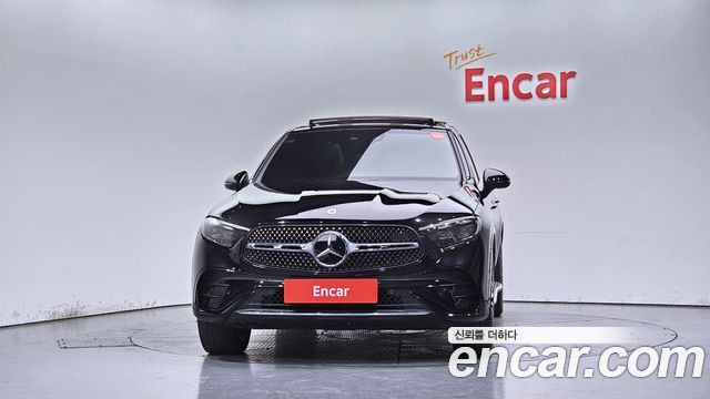 Mercedes-Benz GLC-Class GLC300 4MATIC AMG Line — пробег 49 165 км — фото 3 из 5