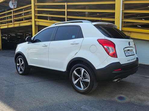 Ssangyong KORANDO 2.2 RX 4WD High DLX — пробег 127 000 км — фото 4 из 5