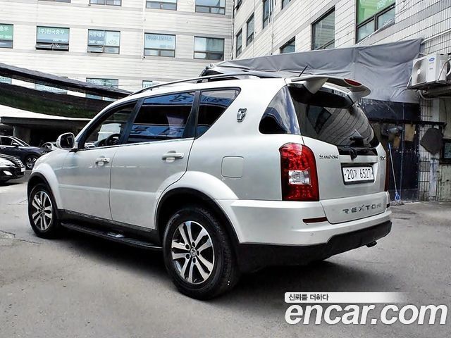Ssangyong Rexton 2.0 4WD RX7 Prestige — пробег 240 132 км — фото 2 из 5