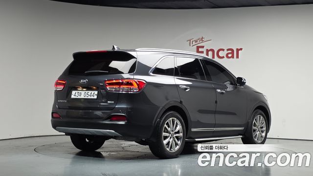 Kia Sorento из Кореи Encar
