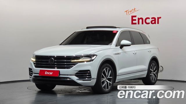 Volkswagen Touareg 3.0 TDI Prestige — пробег 147 846 км — фото 1 из 5