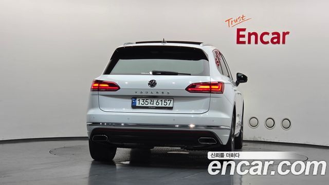Volkswagen Touareg 3.0 TDI Prestige — пробег 147 846 км — фото 4 из 5