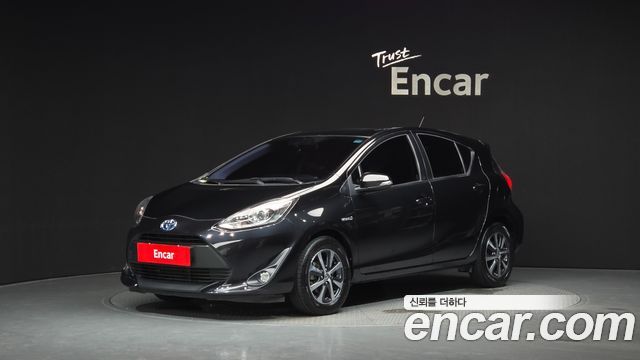 Toyota Prius из Кореи Encar