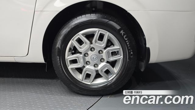 Hyundai Staria из Кореи Encar
