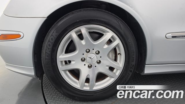 Mercedes-Benz E-Class из Кореи Encar