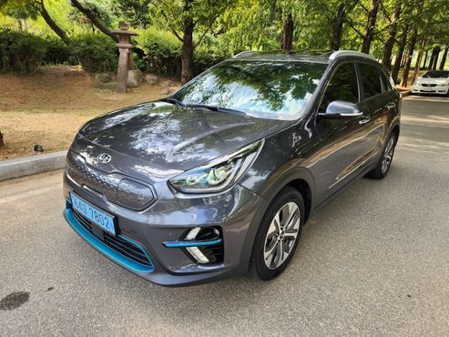 Kia Niro Noblesse — пробег 139 900 км — фото 1 из 5