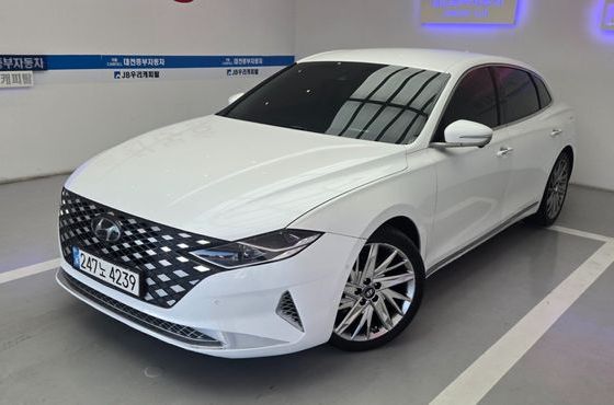 Hyundai Grandeur 3.3 Calligraphy — пробег 154 000 км — фото 1 из 5
