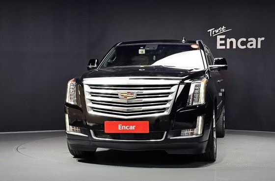 Cadillac Escalade 6.2 ESV 4th — пробег 218 507 км — фото 3 из 5