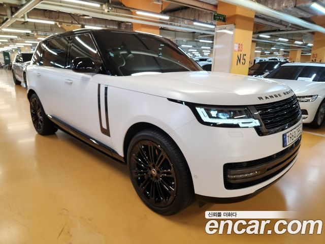 Land Rover Range Rover P530 Autobiography Long Wheel Base — пробег 37 000 км — фото 3 из 5