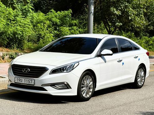 Hyundai Sonata 2.0 Style — пробег 126 000 км — фото 1 из 5