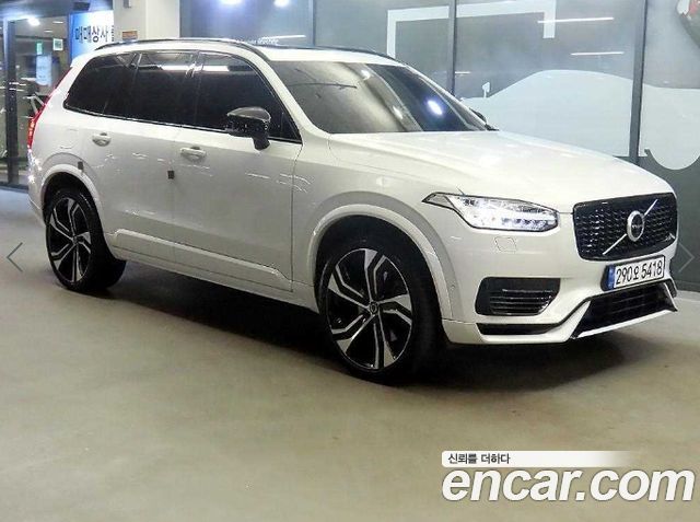Volvo XC90 T8 R-Design Hybrid — пробег 45 664 км — фото 1 из 5