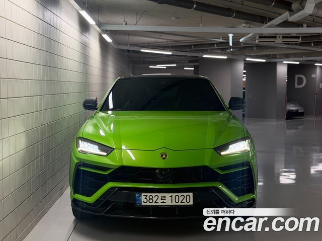 Lamborghini Urus 4.0 V8 — пробег 39 000 км — фото 1 из 5