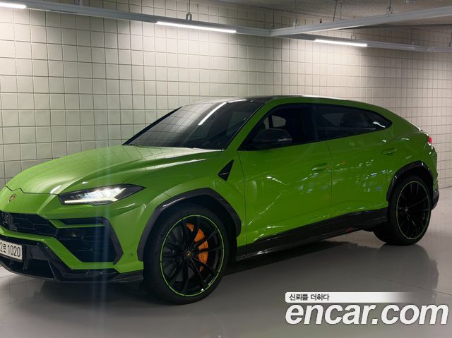 Lamborghini Urus 4.0 V8 — пробег 39 000 км — фото 2 из 5