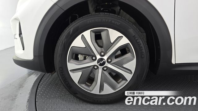 Kia Niro Air — пробег 116 569 км — фото 5 из 5