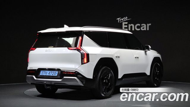 Kia EV9 Long Range 4WD Earth — пробег 138 419 км — фото 2 из 5