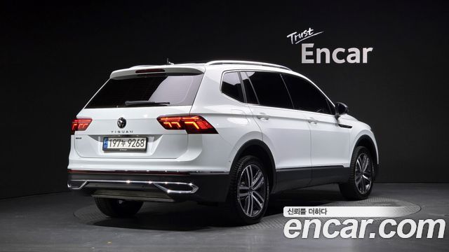Volkswagen Tiguan 2.0 TSI Prestige — пробег 41 636 км — фото 2 из 5