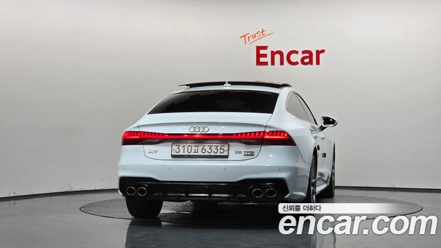 Audi A7 55 TFSI Quattro Premium — пробег 143 875 км — фото 4 из 5