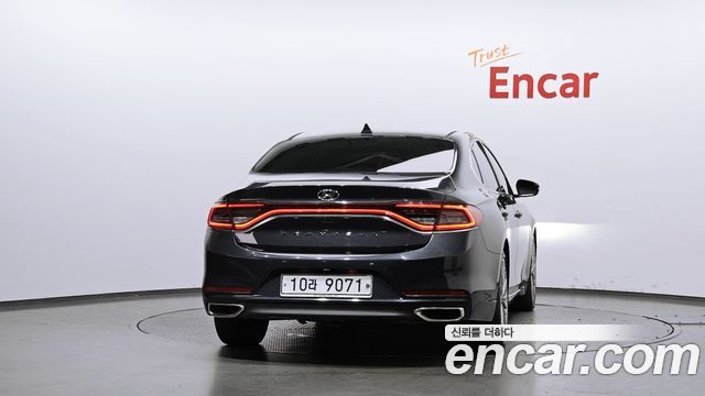 Hyundai Grandeur из Кореи Encar