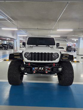 Jeep Gladiator 3.6 Rubicon — пробег 30 300 км — фото 3 из 5