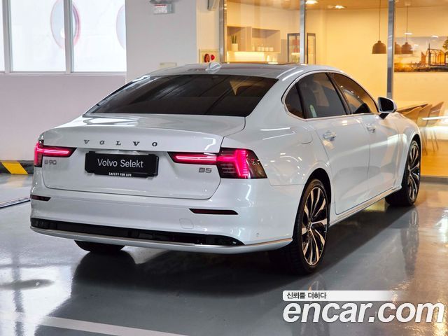 Volvo S90 из Кореи Encar