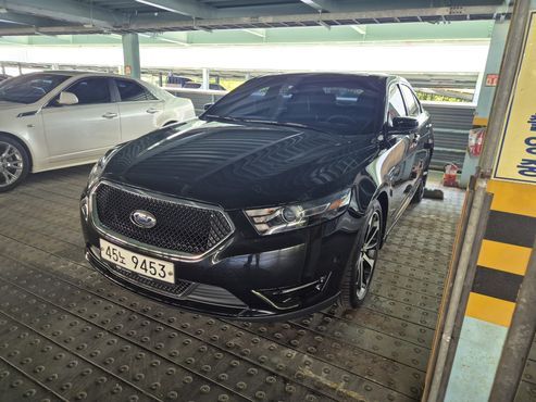 Ford Taurus 3.5 SHO EcoBoost 6th — пробег 12 562 км — фото 1 из 5