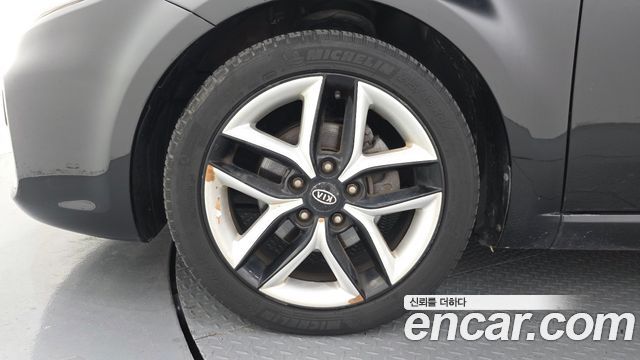 Kia Porte 2.0 Prestige — пробег 186 825 км — фото 5 из 5