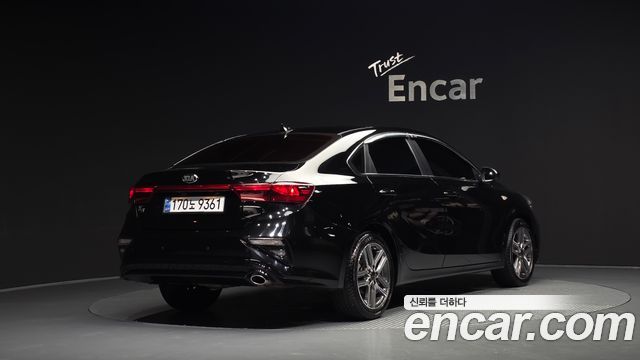 Kia K3 из Кореи Encar
