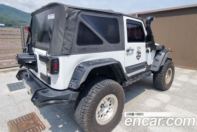 Jeep Wrangler 2.8 Diesel Rubicon 2Door — пробег 172 266 км — фото 2 из 5