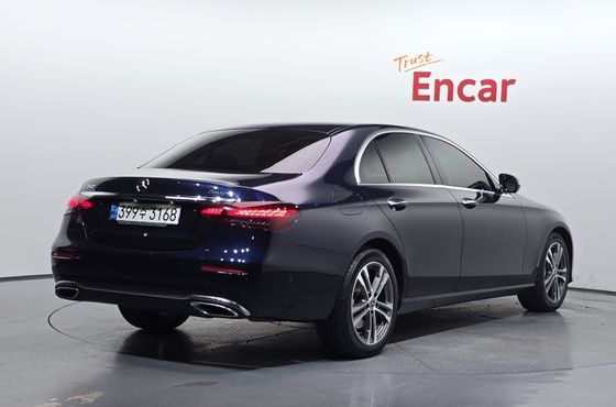 Mercedes-Benz E-Class E350 4MATIC Avantgarde — пробег 48 818 км — фото 2 из 5