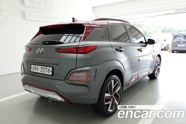 Hyundai Kona 1.6 Turbo 4WD Iron Man Edition — пробег 163 026 км — фото 4 из 5