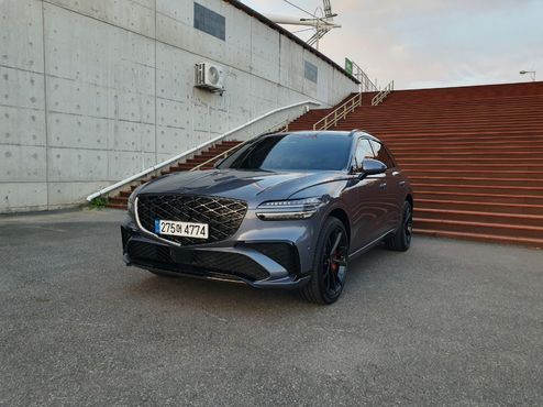 Genesis GV70 3.5T Gasoline AWD — пробег 4 300 км — фото 1 из 5