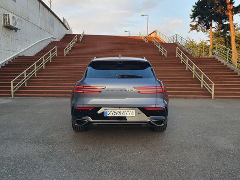 Genesis GV70 3.5T Gasoline AWD — пробег 4 300 км — фото 4 из 5