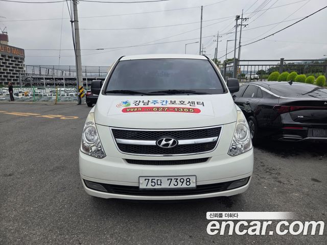Hyundai Starex 12-Seater Wagon CVX Premium — пробег 226 134 км — фото 1 из 5