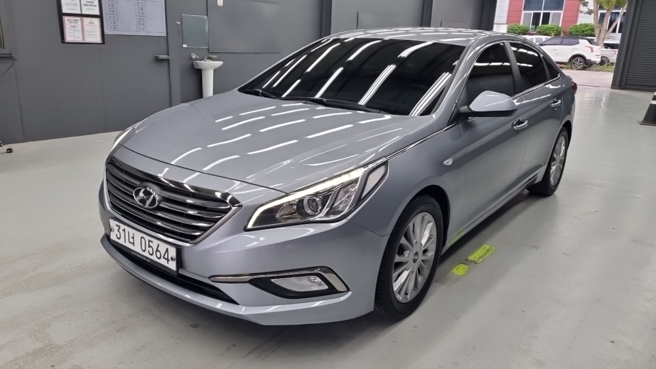 Hyundai Sonata 2.0 Style Special — пробег 115 000 км — фото 1 из 5