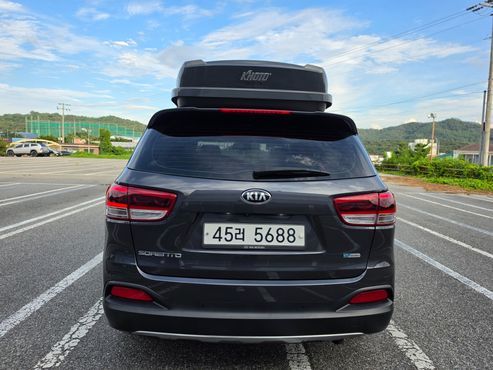 Kia Sorento Diesel 2.0 2WD Noblesse — пробег 155 000 км — фото 4 из 5