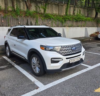Ford Explorer 2.3 LimIted 4WD — пробег 140 400 км — фото 1 из 5