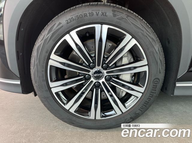 BYD Sealion 7 Base — пробег 6 300 км — фото 5 из 5