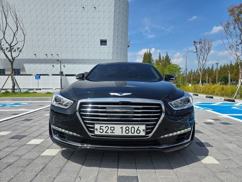 Genesis EQ900 3.3 T-GDI AWD Premiun Luxury — пробег 111 852 км — фото 2 из 5