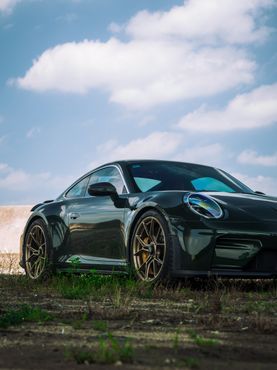 Porsche 911 GT3 Touring — пробег 8 900 км — фото 3 из 5