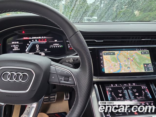 Audi Q8 55 TFSI Quattro Premium — пробег 34 700 км — фото 2 из 5