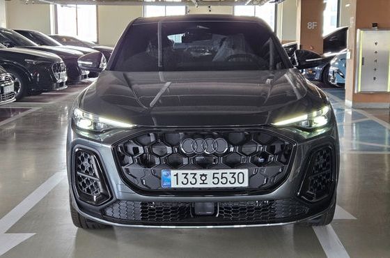 Audi Q5 45 TFSI Quattro Sportback S Line Black Edition — пробег 36 км — фото 1 из 5
