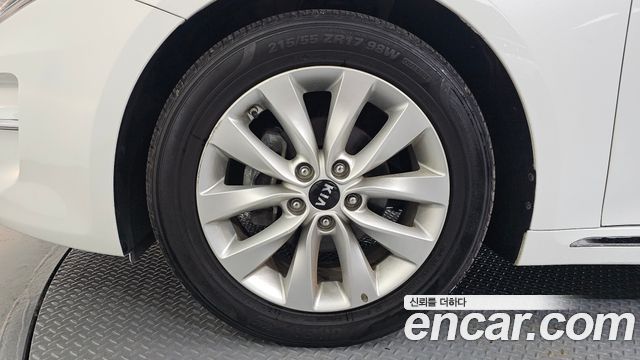 Kia K5 из Кореи Encar