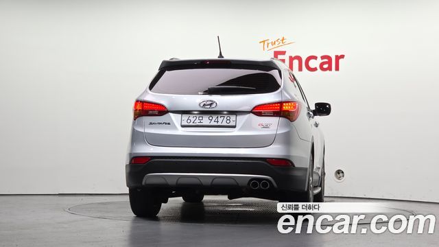 Hyundai Santafe Diesel(e-VGT) 2.2 4WD Exclusive — пробег 94 001 км — фото 4 из 5