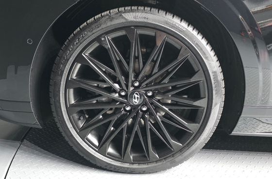 Hyundai Grandeur Calligraphy — пробег 10 993 км — фото 5 из 5