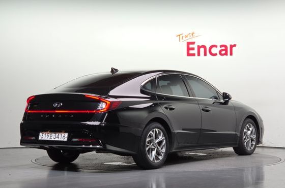 Hyundai Sonata 2.0 Premium Plus — пробег 58 345 км — фото 2 из 5