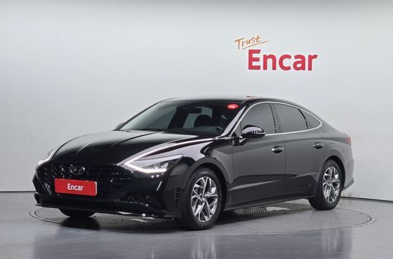 Hyundai Sonata 2.0 Premium Plus — пробег 10 800 км — фото 1 из 5