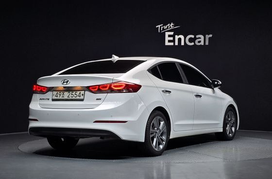Hyundai AVANTE 1.6 GDI Modern special — пробег 89 786 км — фото 2 из 5